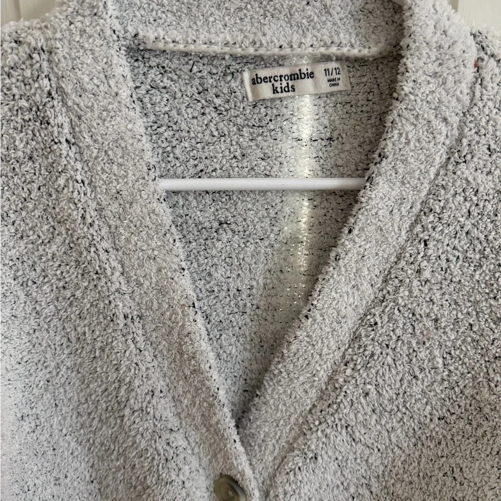 Abercrombie Kids Cardigan size 11-12 - Picture 2 of 3